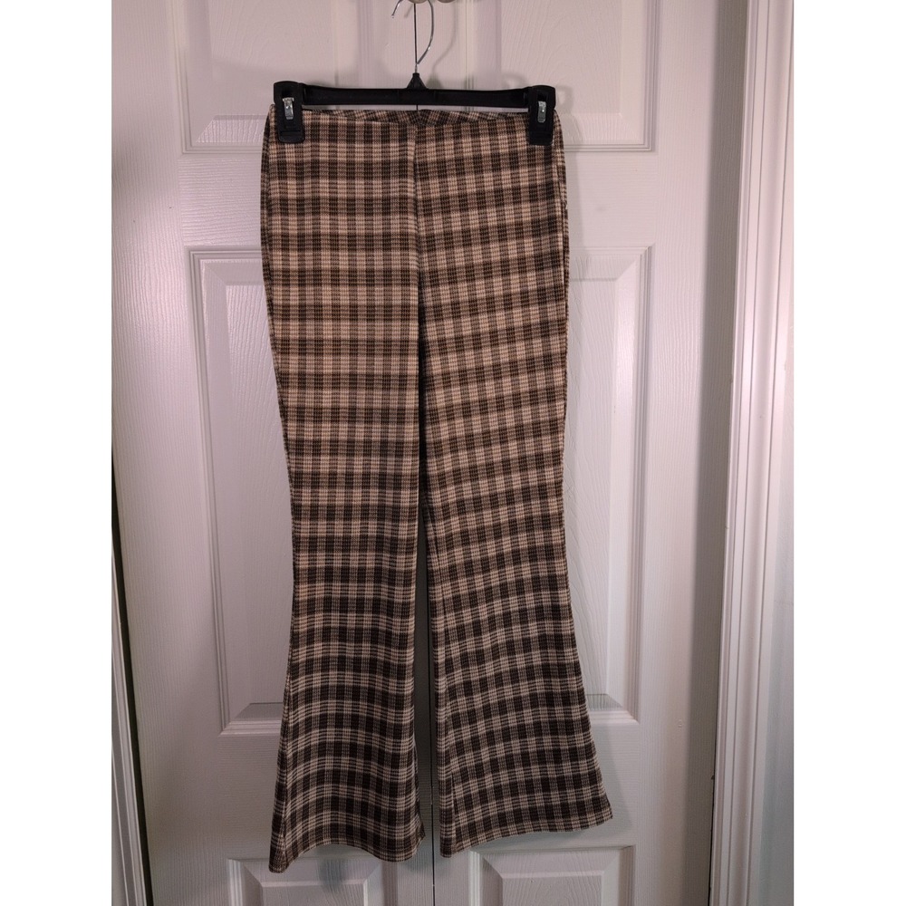 Love on a Hanger Stretchy Knit Tartan Flare pants Size 3
